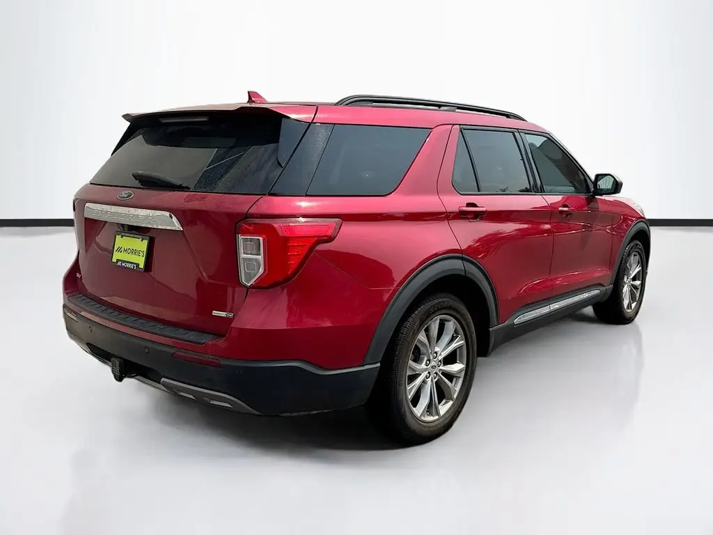2020 Ford Explorer XLT 4WD photo 5
