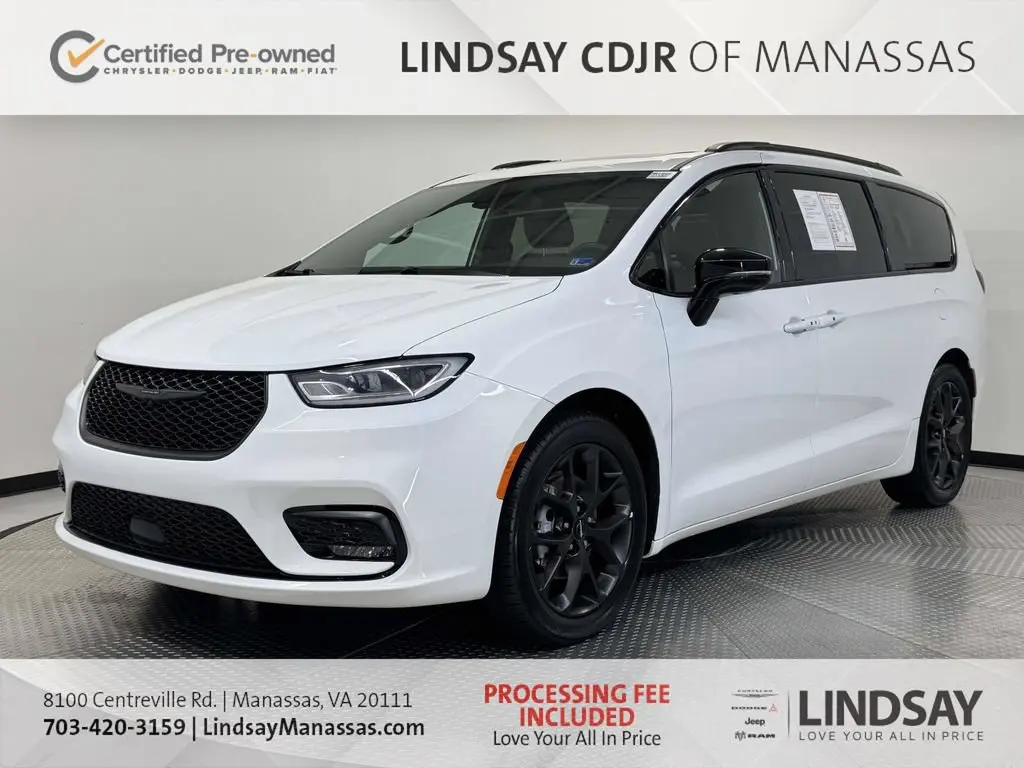 2025 Chrysler Pacifica Limited photo 5