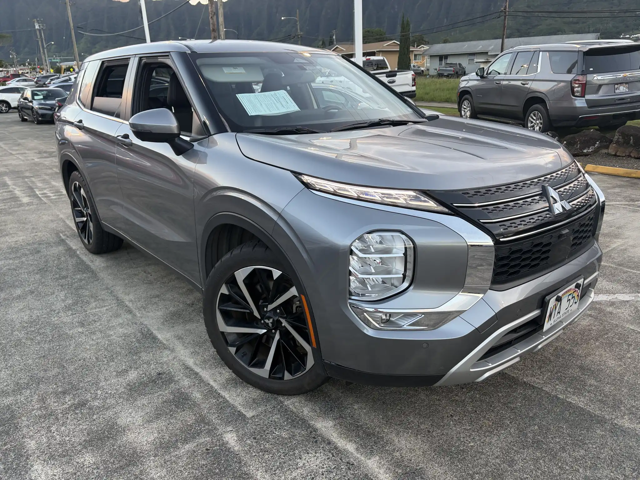 2024 Mitsubishi Outlander SE 2WD's photo