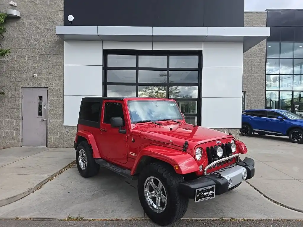 2014 Jeep Wrangler Sahara's photo