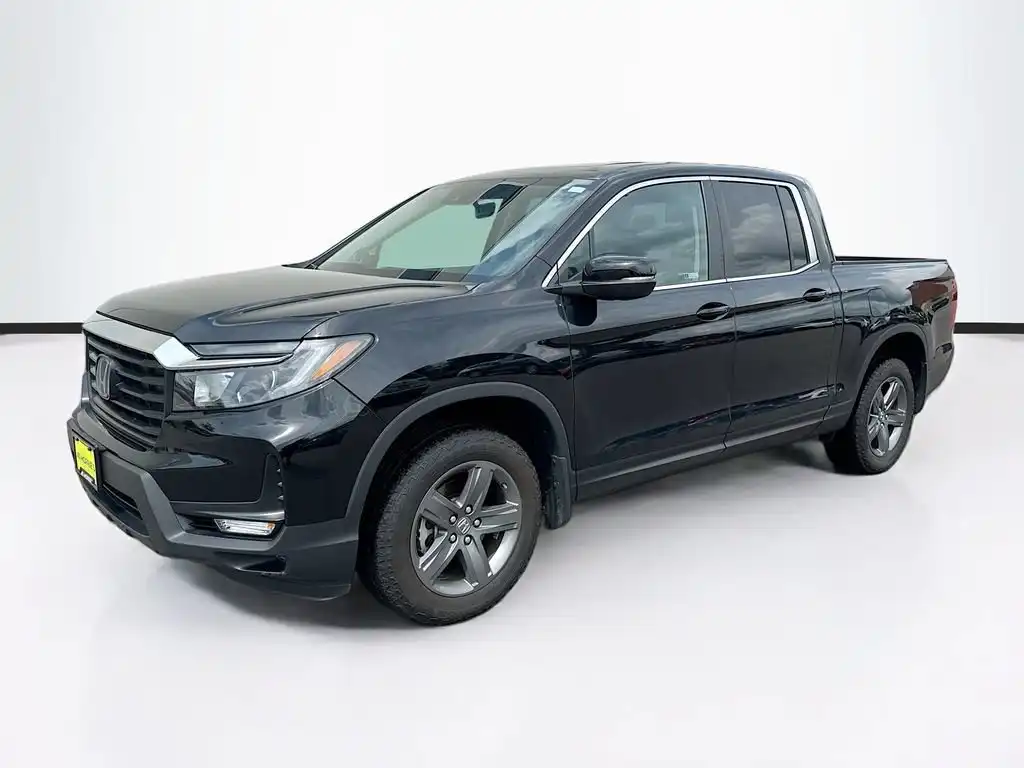 2023 Honda Ridgeline RTL AWD's photo
