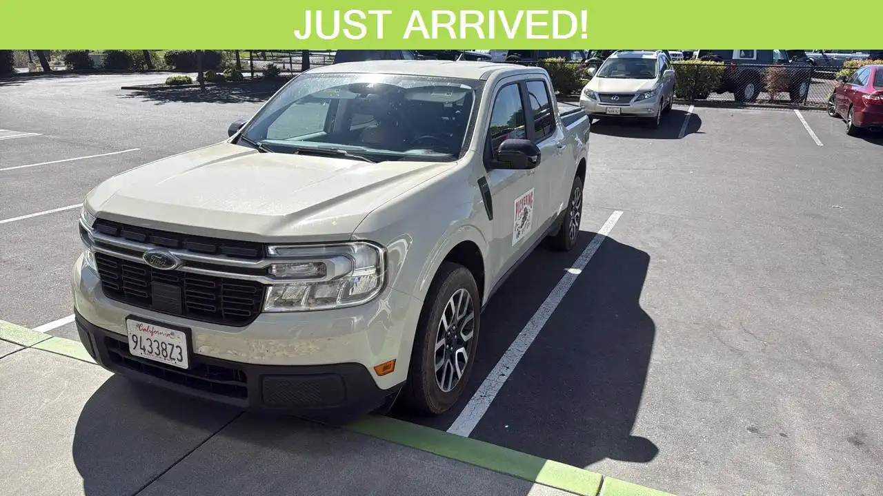 2024 Ford Maverick Lariat FWD's photo