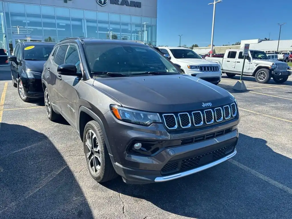 2023 Jeep Compass Limited 4WD's photo
