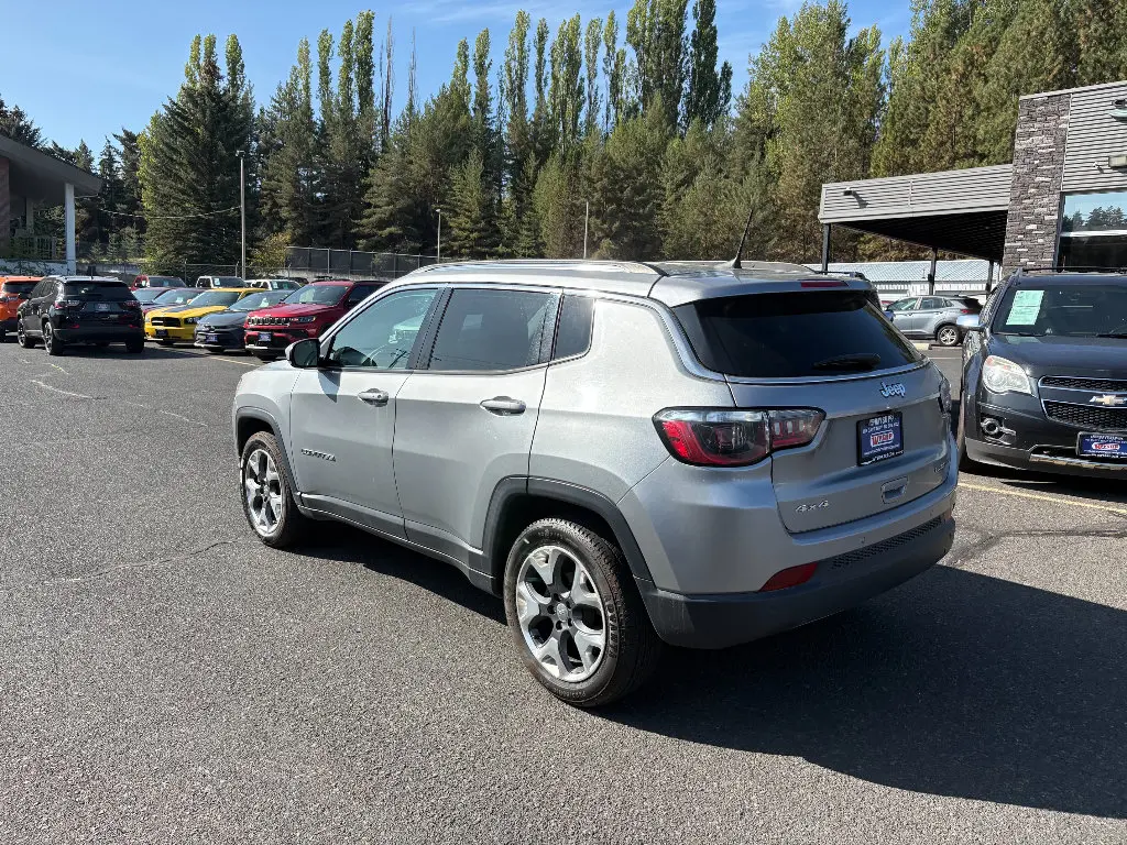 2021 Jeep Compass Limited 4WD photo 4