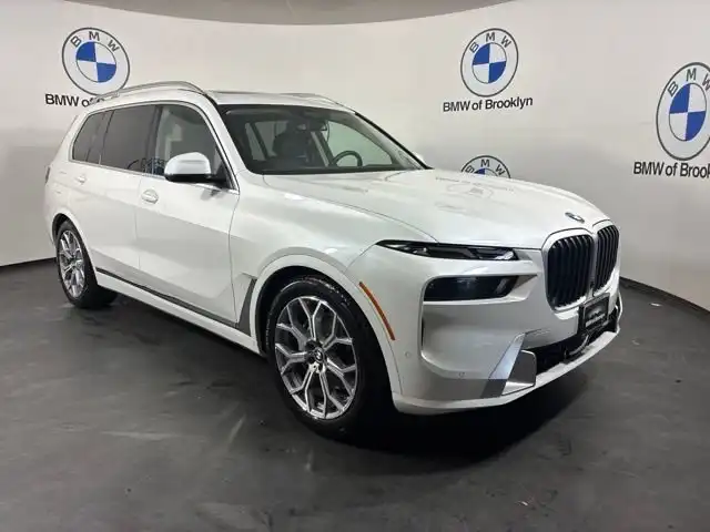 2026 BMW X7 xDrive40i's photo
