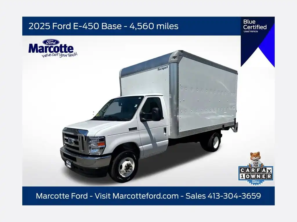 2025 Ford E-Series DRW E-450 Super Duty 158 in WB's photo