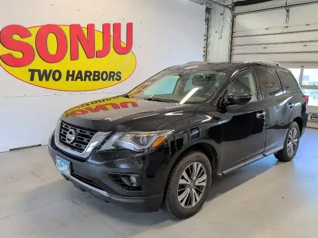 2019 Nissan Pathfinder SV 4WD's photo