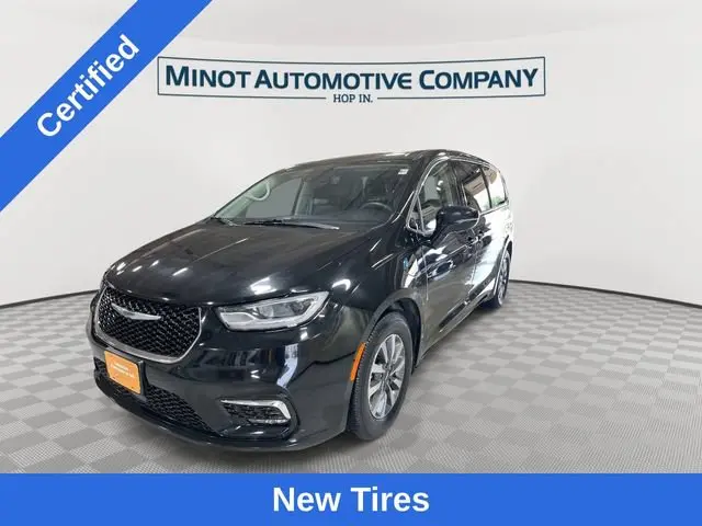 2024 Chrysler Pacifica Hybrid PHEV Select photo 5