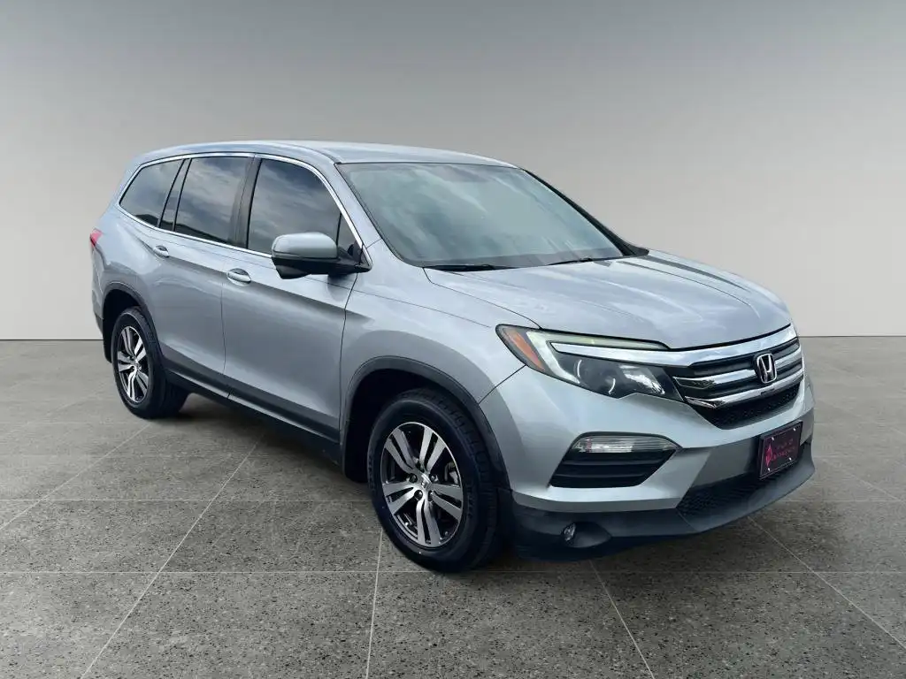 2017 Honda Pilot EX 4WD's photo