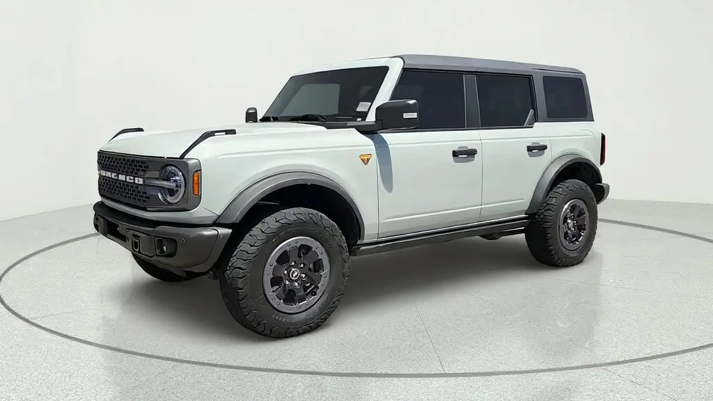 2022 Ford Bronco Badlands 4x4 photo 5