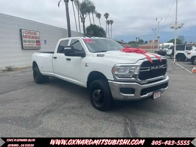 2023 RAM 3500 Tradesman 4X4 Crew Cab LWB's photo