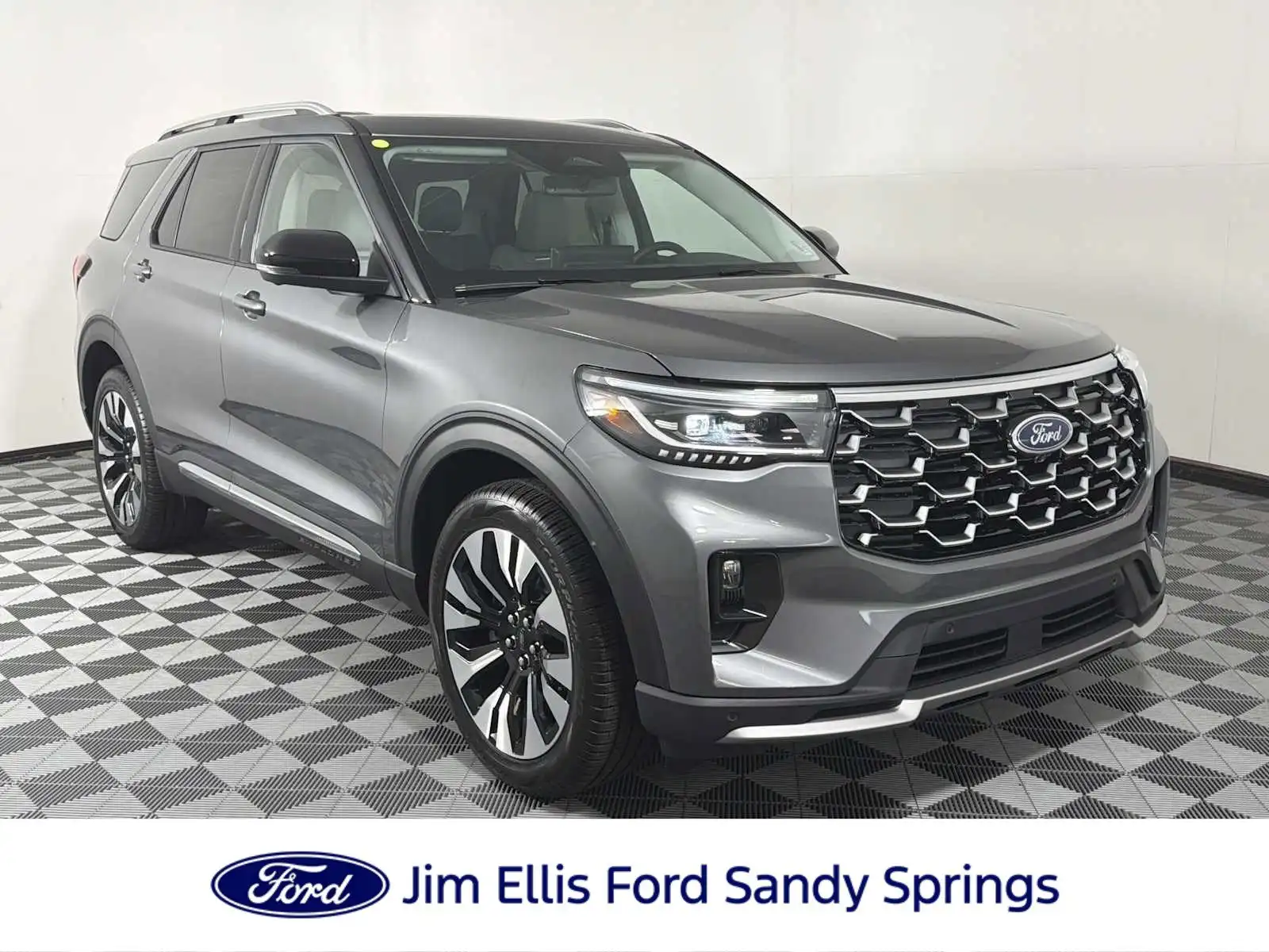 2026 Ford Explorer Platinum 4WD's photo