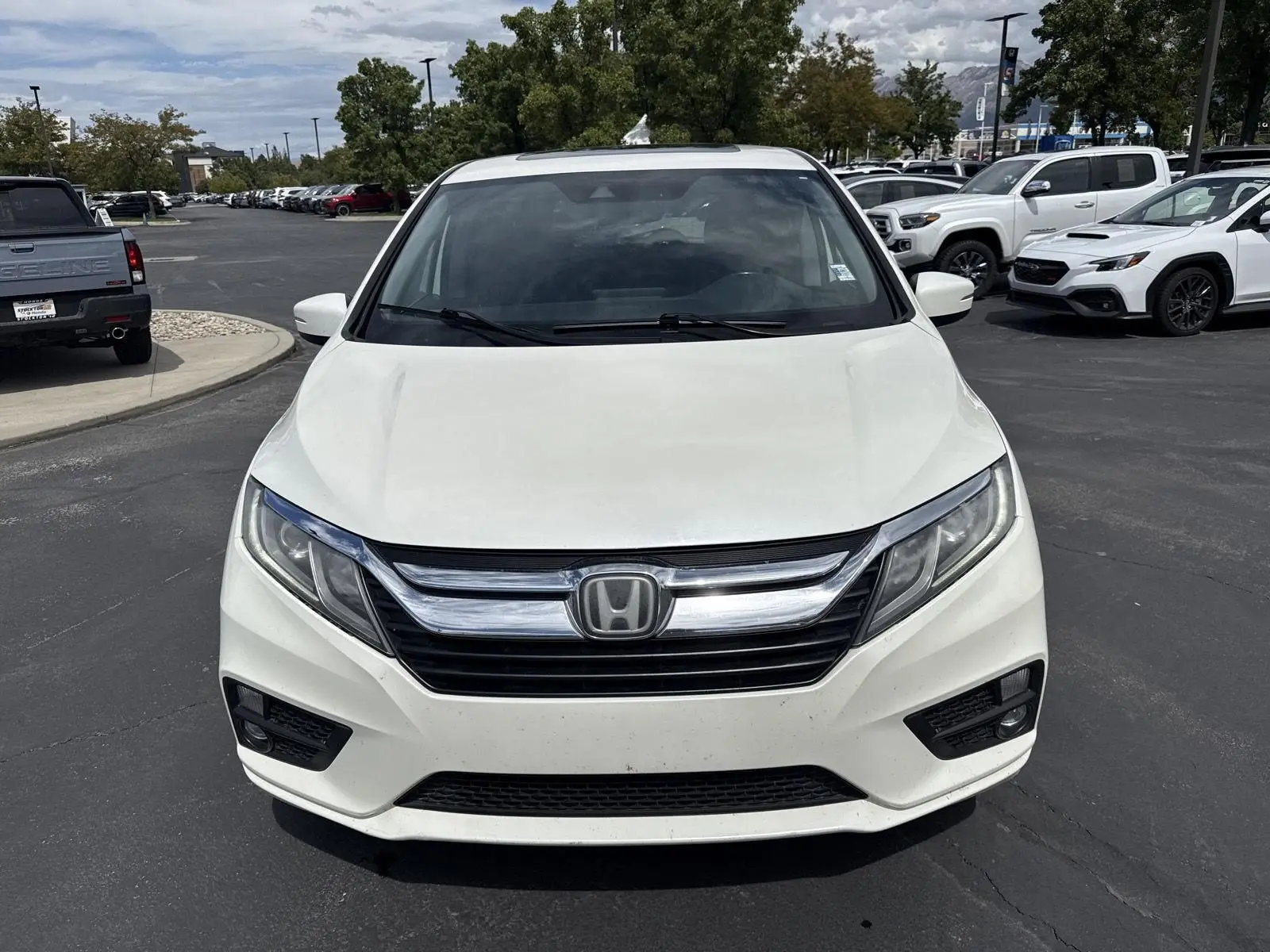 Vehicle Image 2