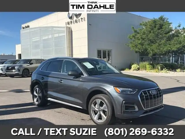 2023 Audi Q5 40 Premium's photo