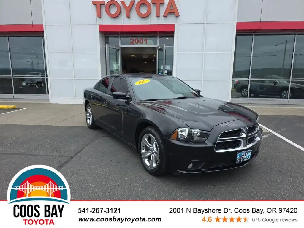 2013 Dodge Charger SXT's photo