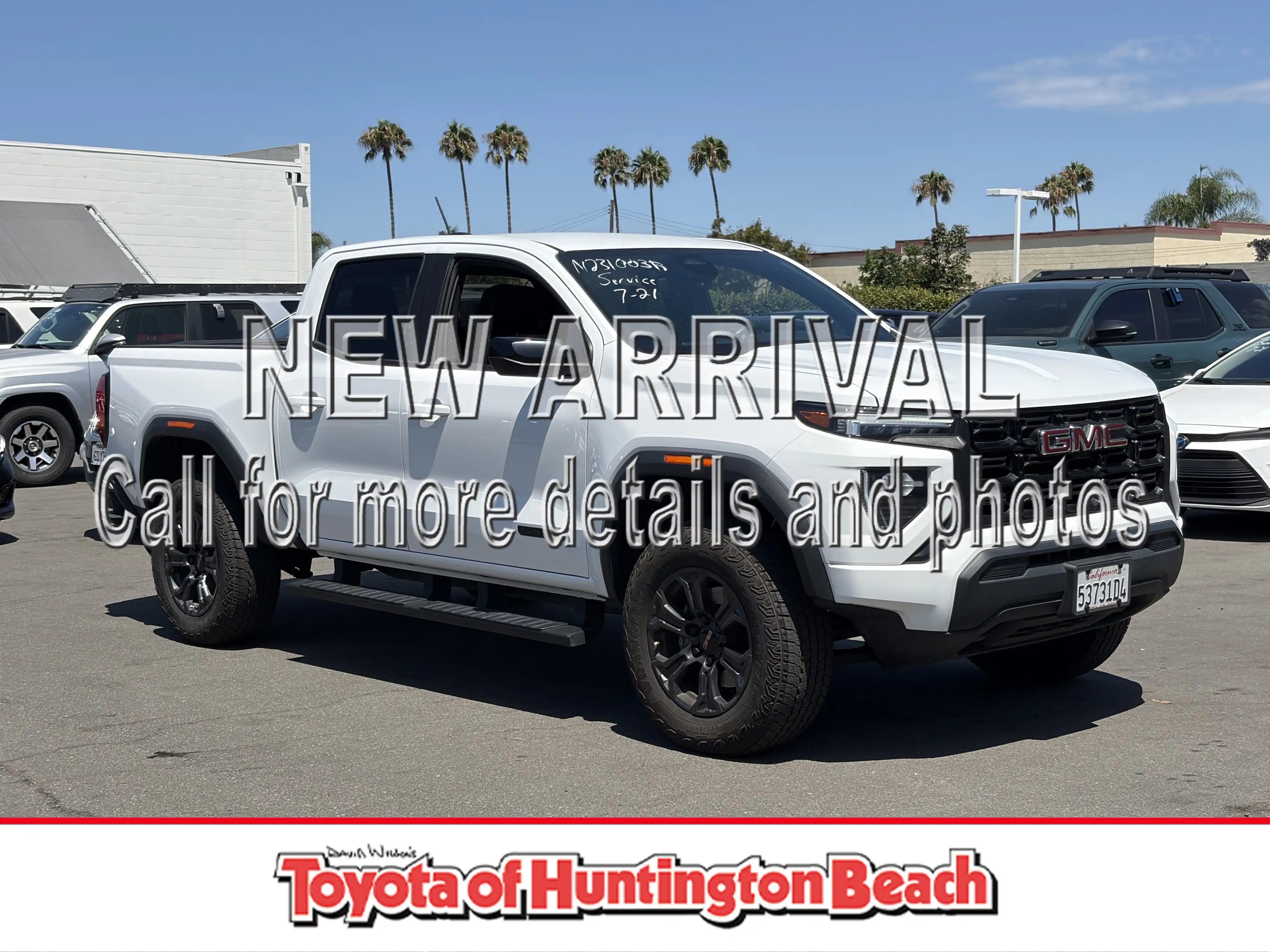 2024 GMC Canyon 2WD Elevation Crew Cab Short Box's photo