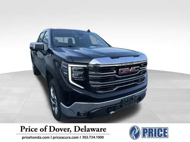 2023 GMC Sierra 4WD Crew Cab Short Box SLT's photo