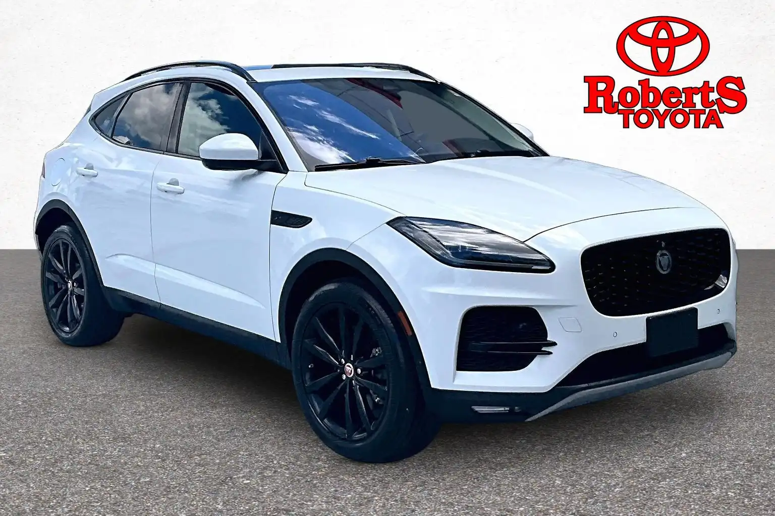 2021 Jaguar E-PACE P250 SE's photo