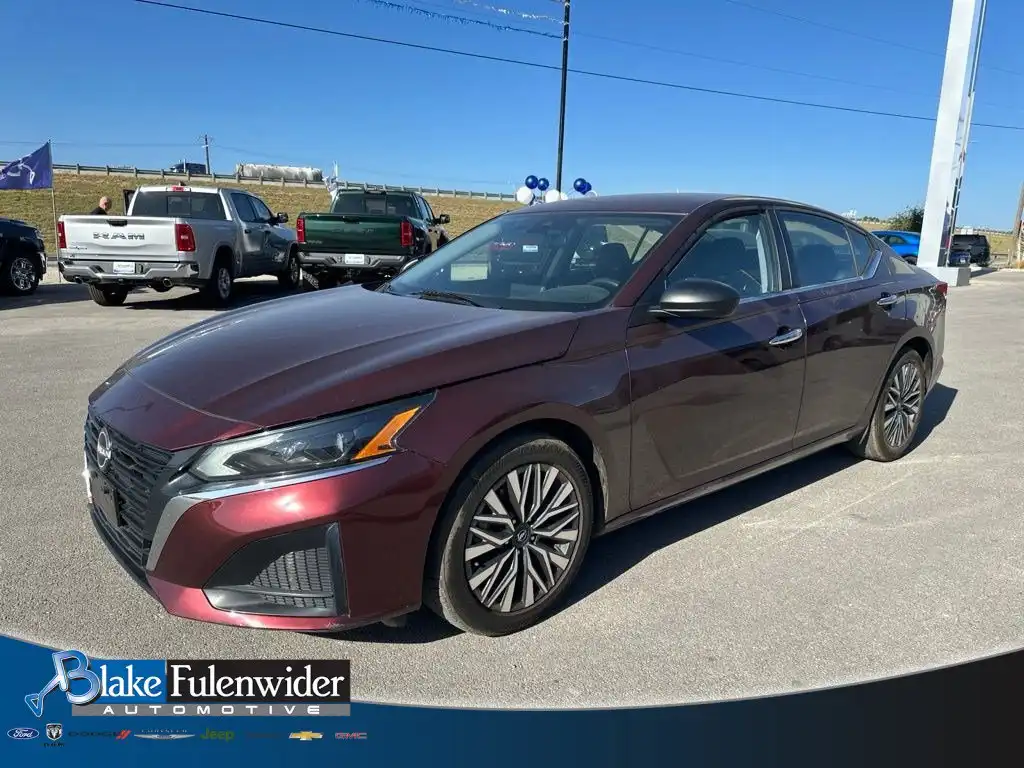 2024 Nissan Altima 2.5 SV's photo