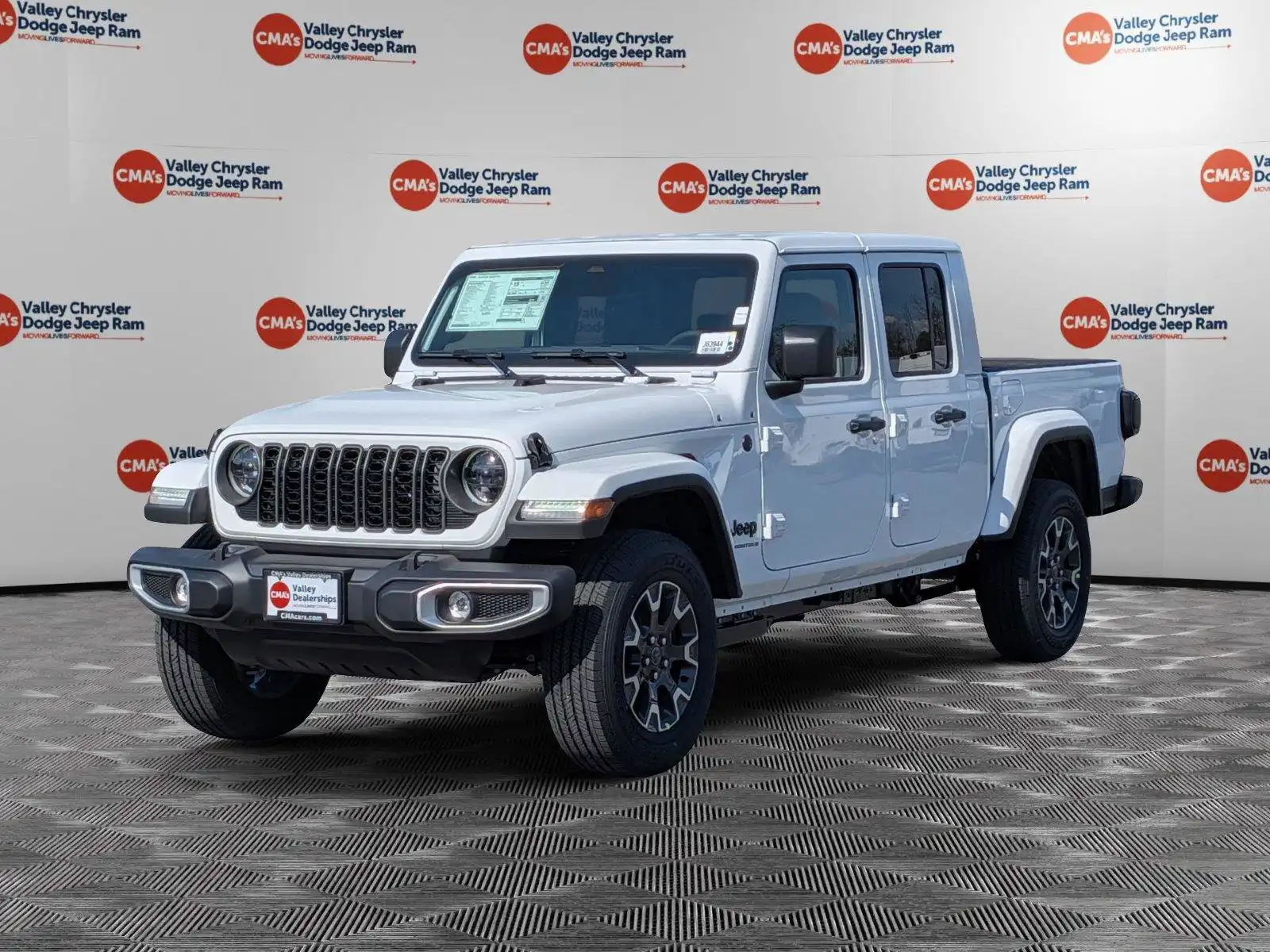 2026 Jeep Gladiator Sahara Auto's photo