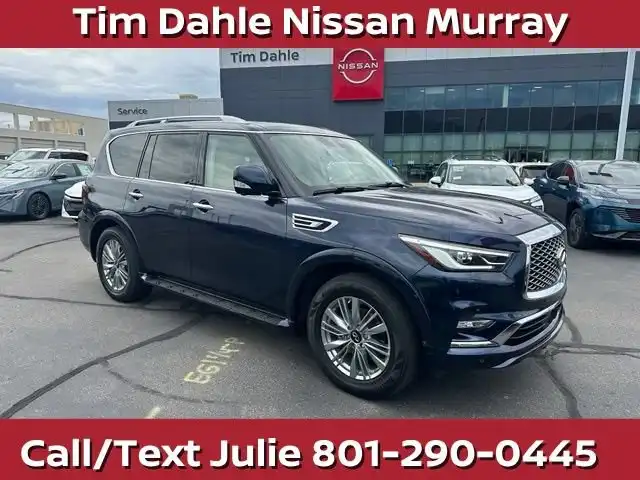 2021 INFINITI QX80's photo