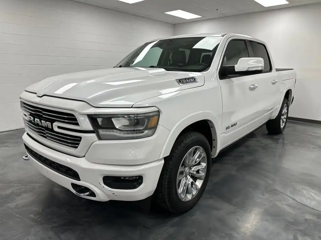 2022 RAM 1500 Laramie Crew Cab 5'7's photo