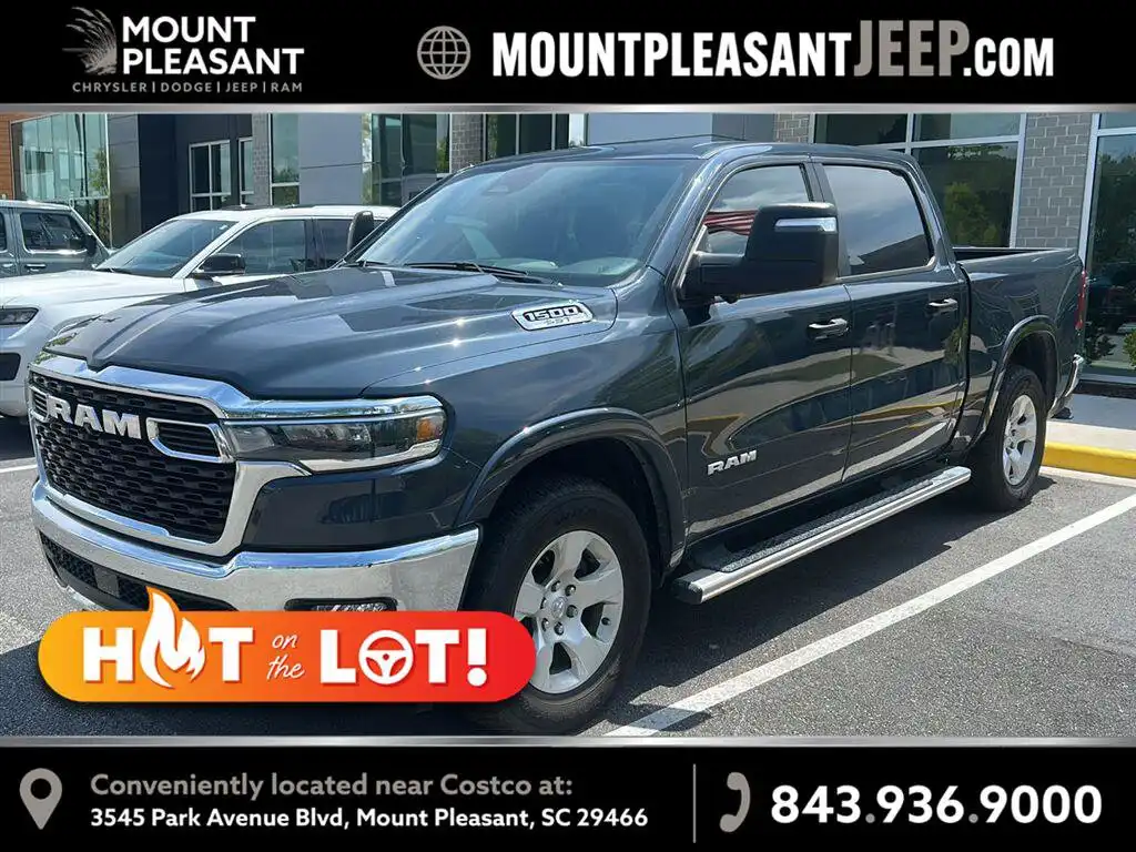 2025 RAM 1500 Big Horn/Lone Star 4x4 Crew Cab 5'7's photo