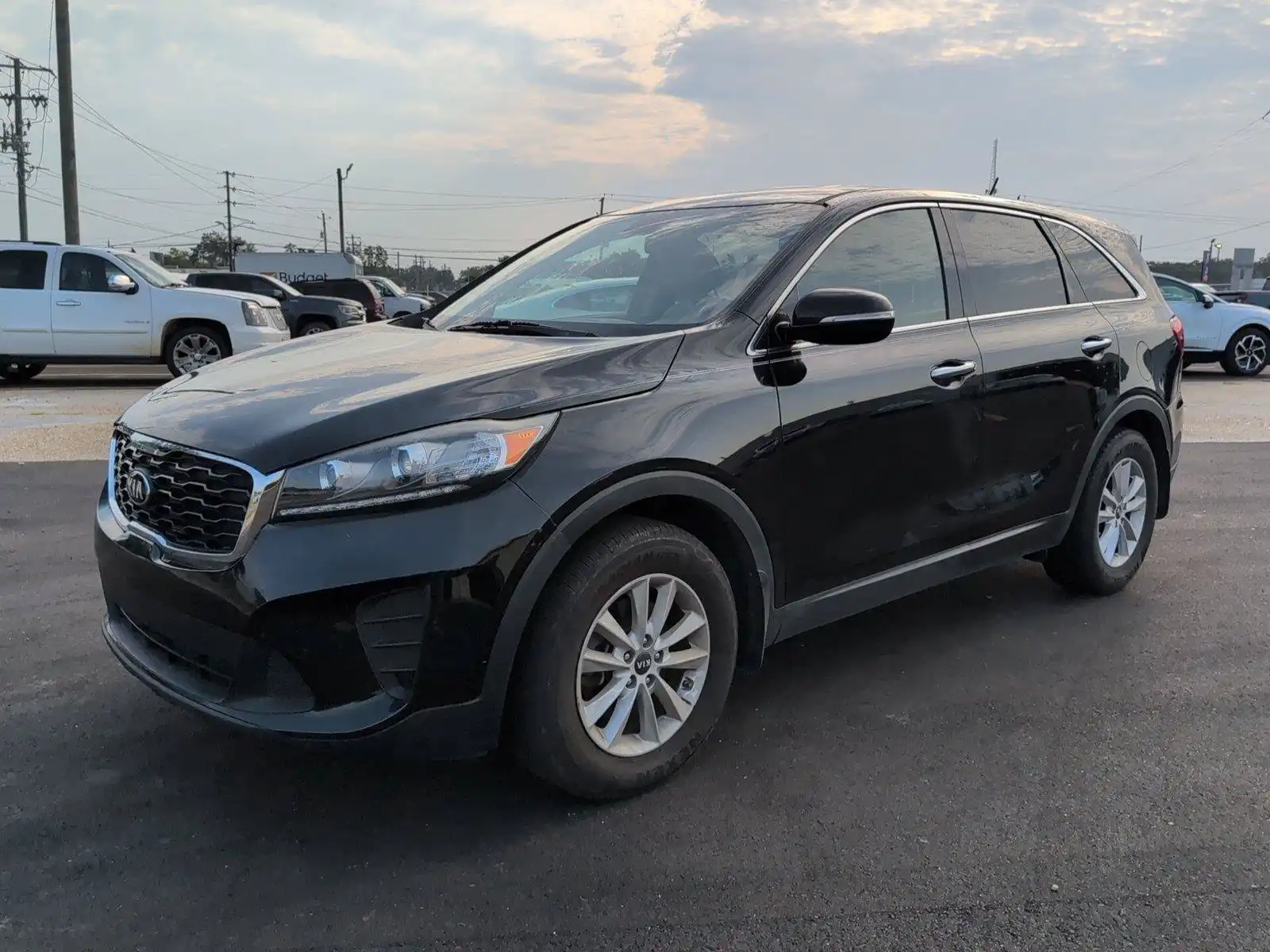 2019 Kia Sorento LX AT's photo