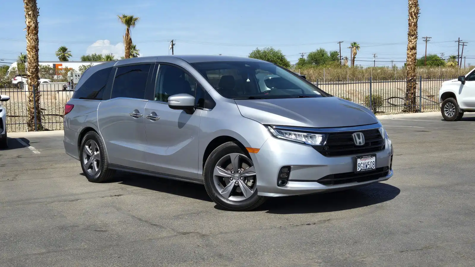 2023 Honda Odyssey EX's photo