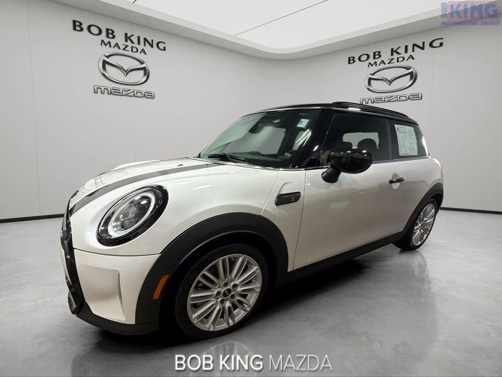 2023 MINI Cooper Cooper S 3 Door's photo