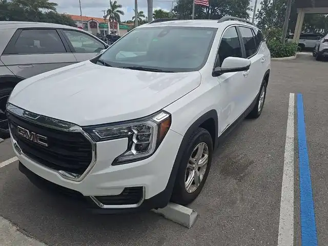 2024 GMC Terrain SLE FWD's photo