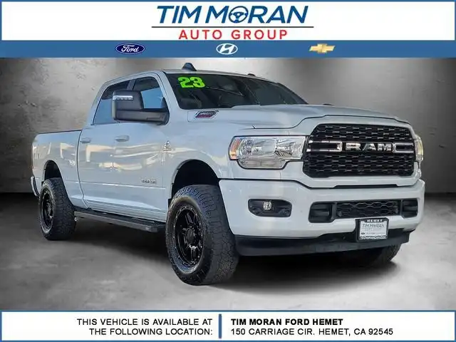 2023 RAM 3500 Big Horn 4WD Crew Cab SWB's photo