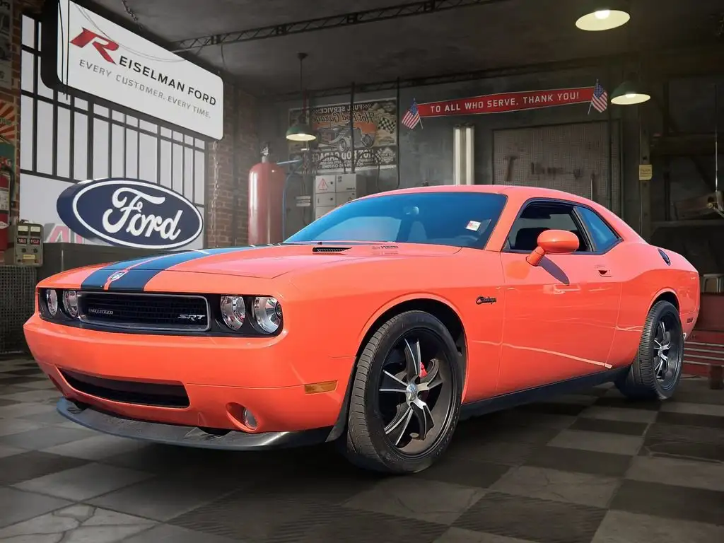 2009 Dodge Challenger SRT8's photo