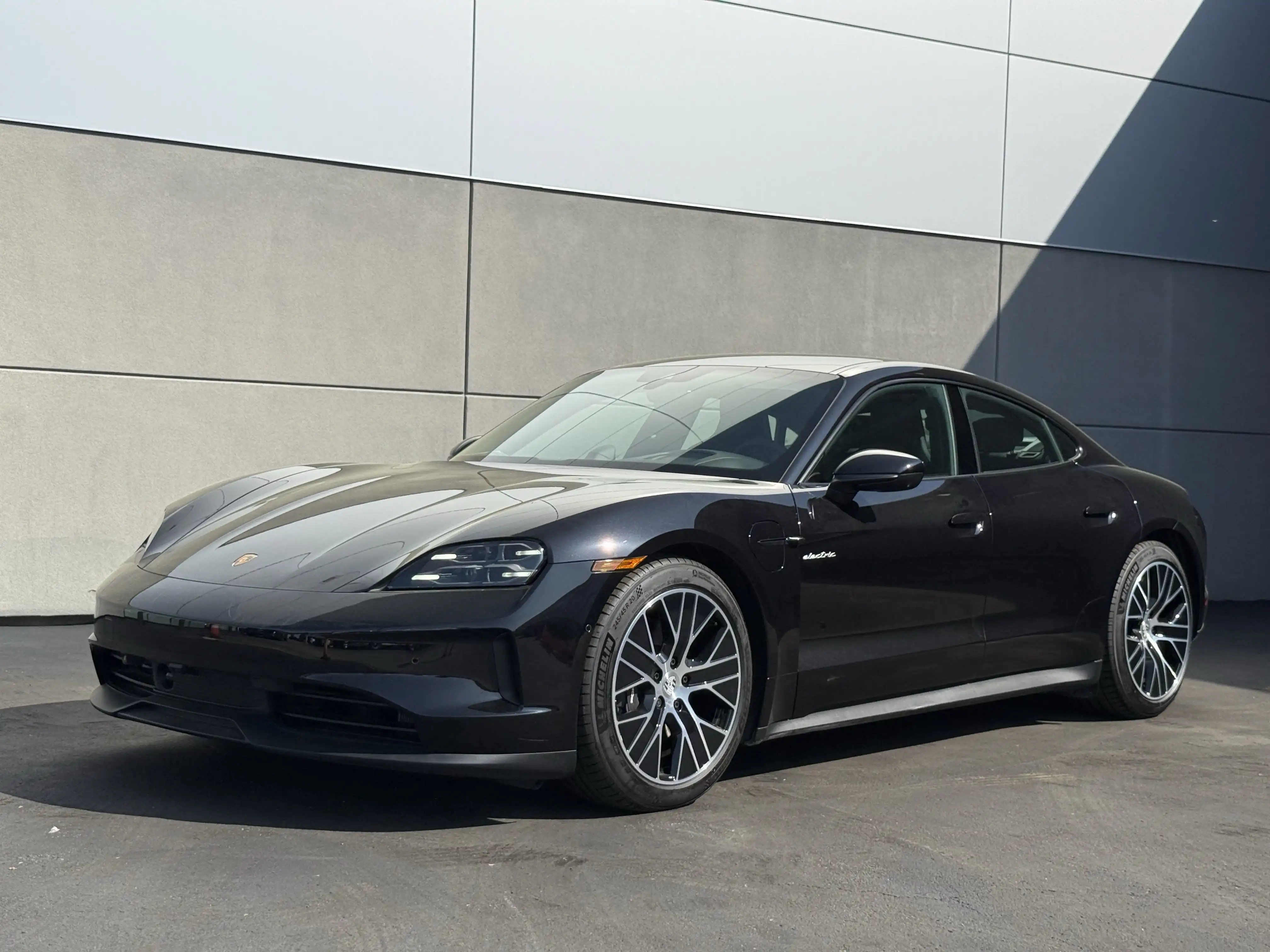2025 Porsche Taycan Base's photo