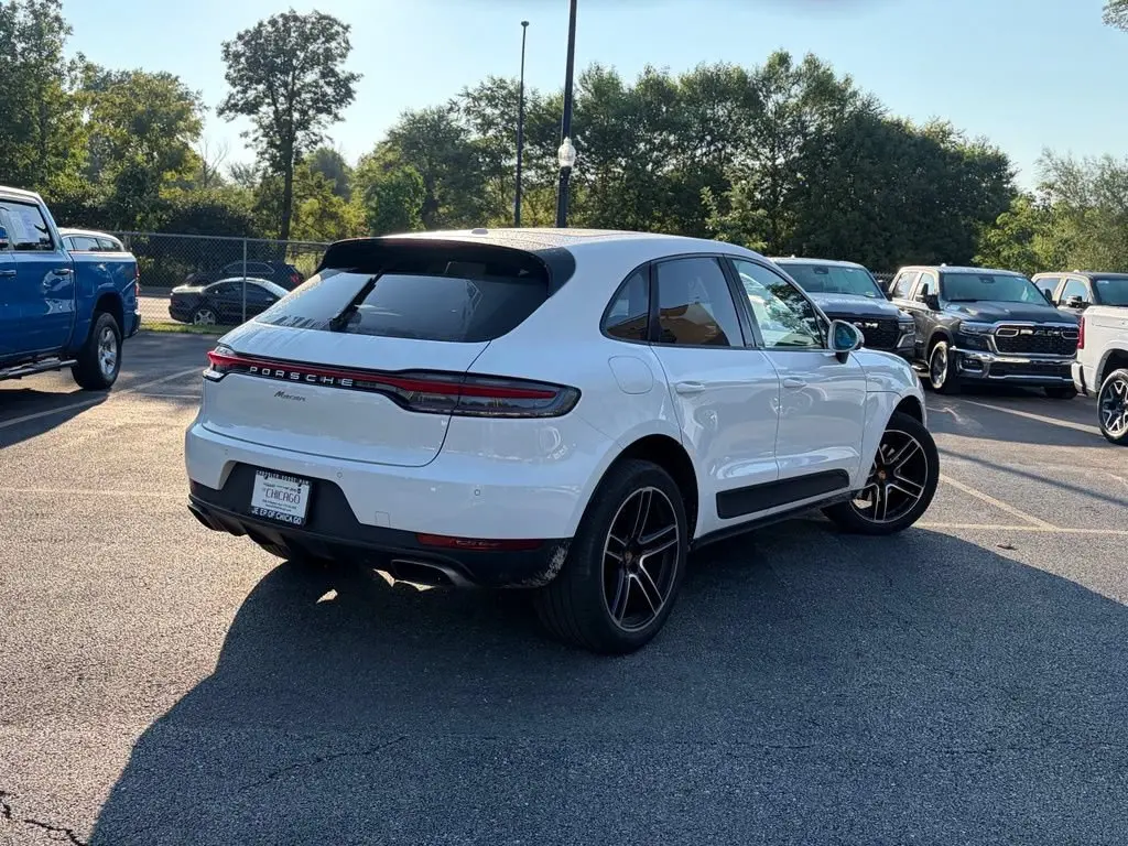 2021 Porsche Macan Base photo 5