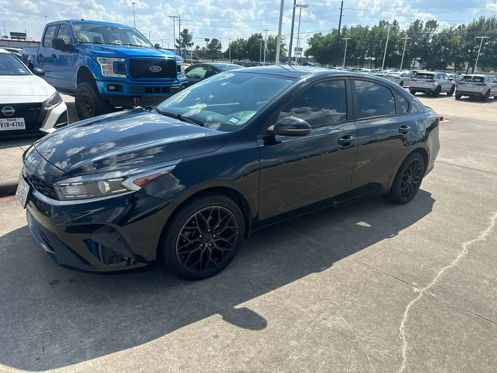 2024 Kia Forte LXS Auto's photo