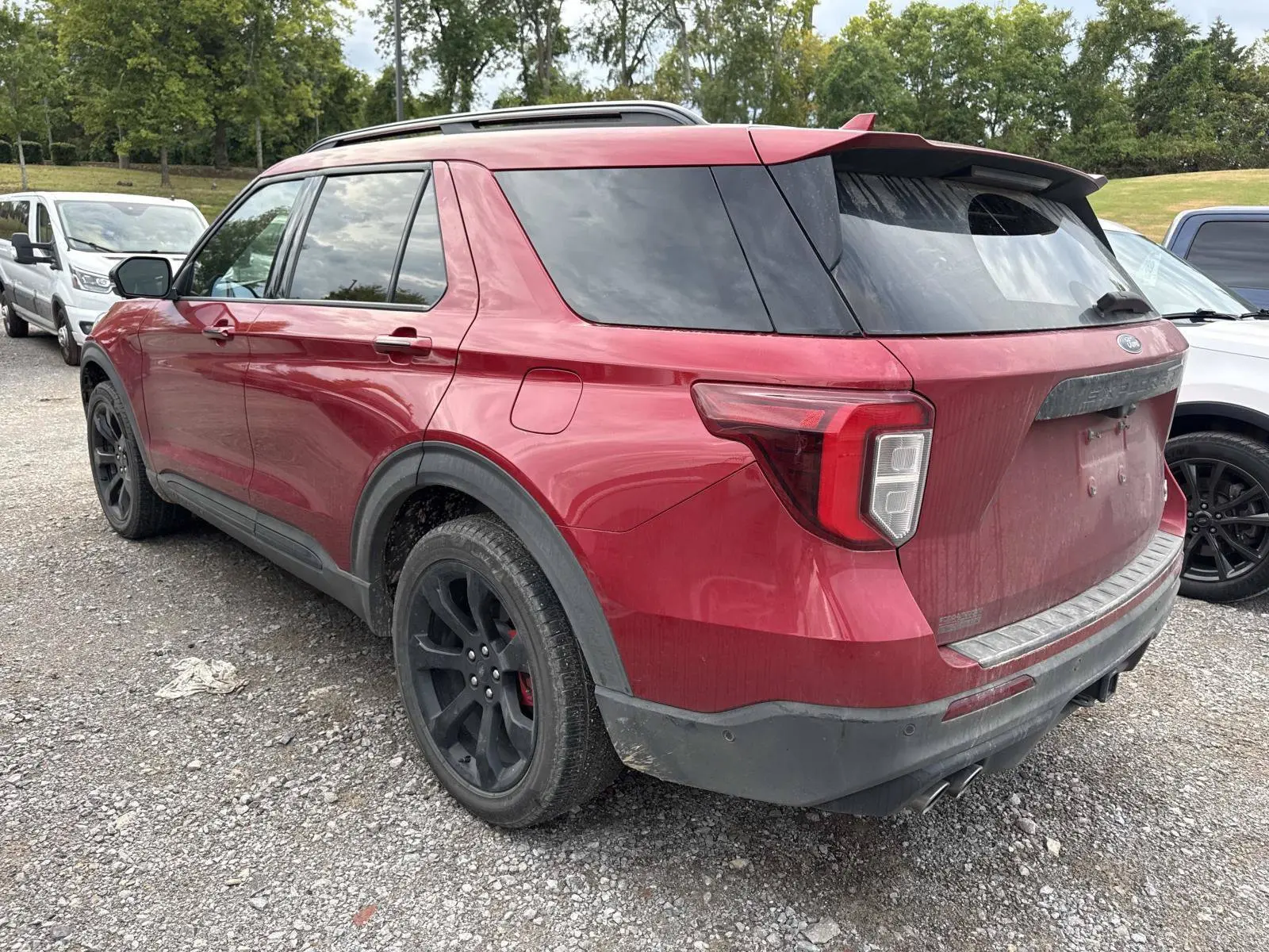 2020 Ford Explorer ST 4WD photo 5