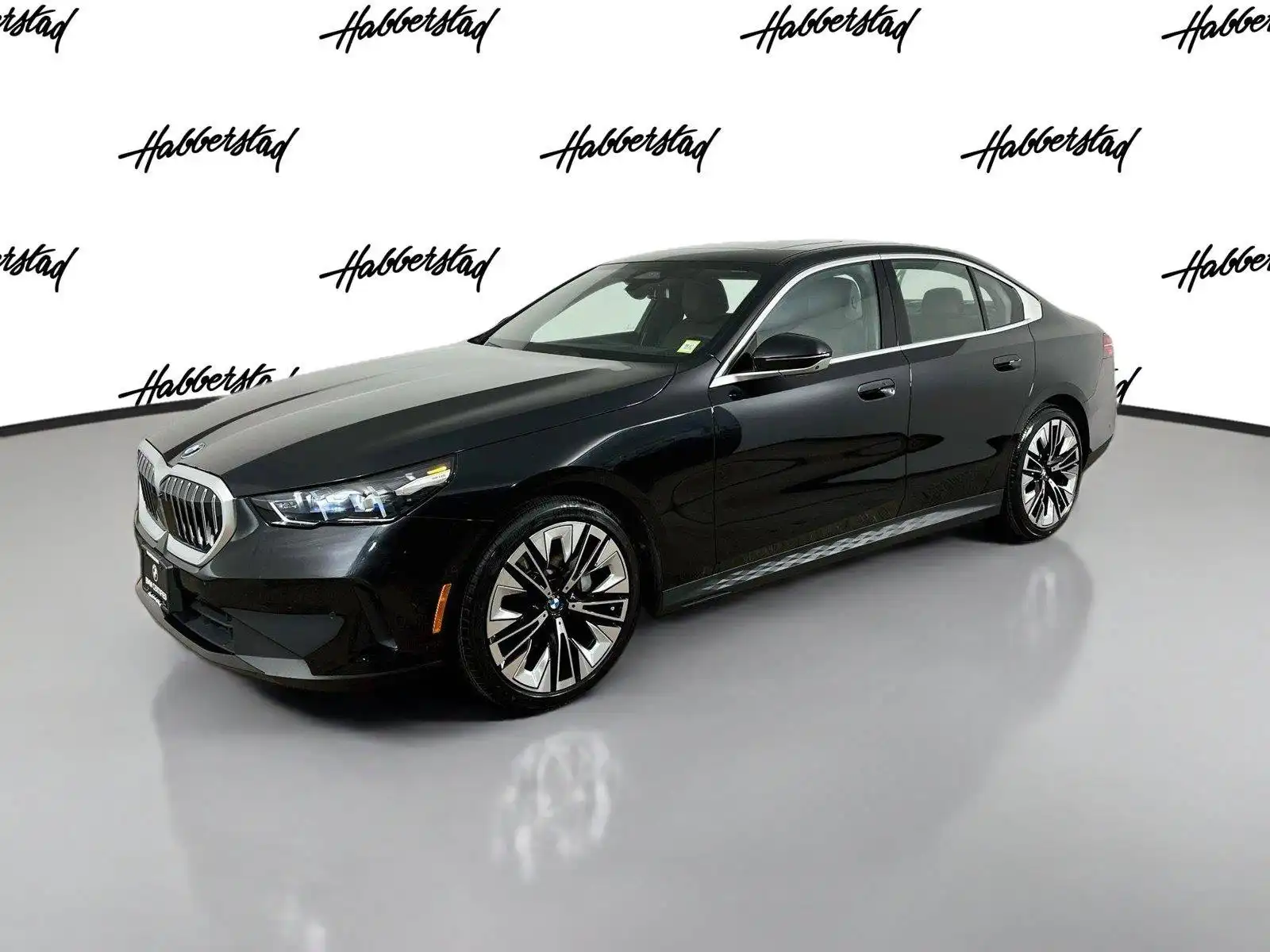 2026 BMW 5 Series 530i xDrive Sedan's photo
