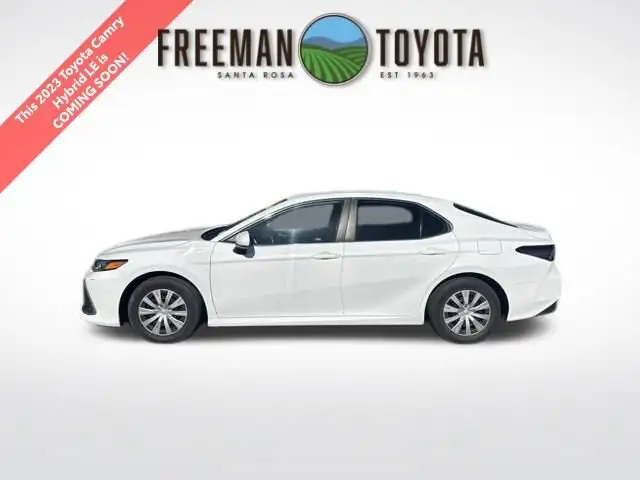 2023 Toyota Camry LE Hybrid's photo
