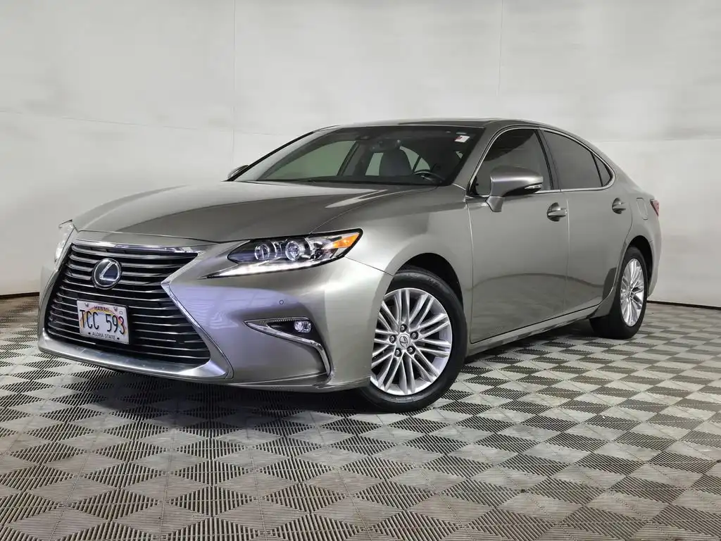 2017 Lexus ES 350 350's photo