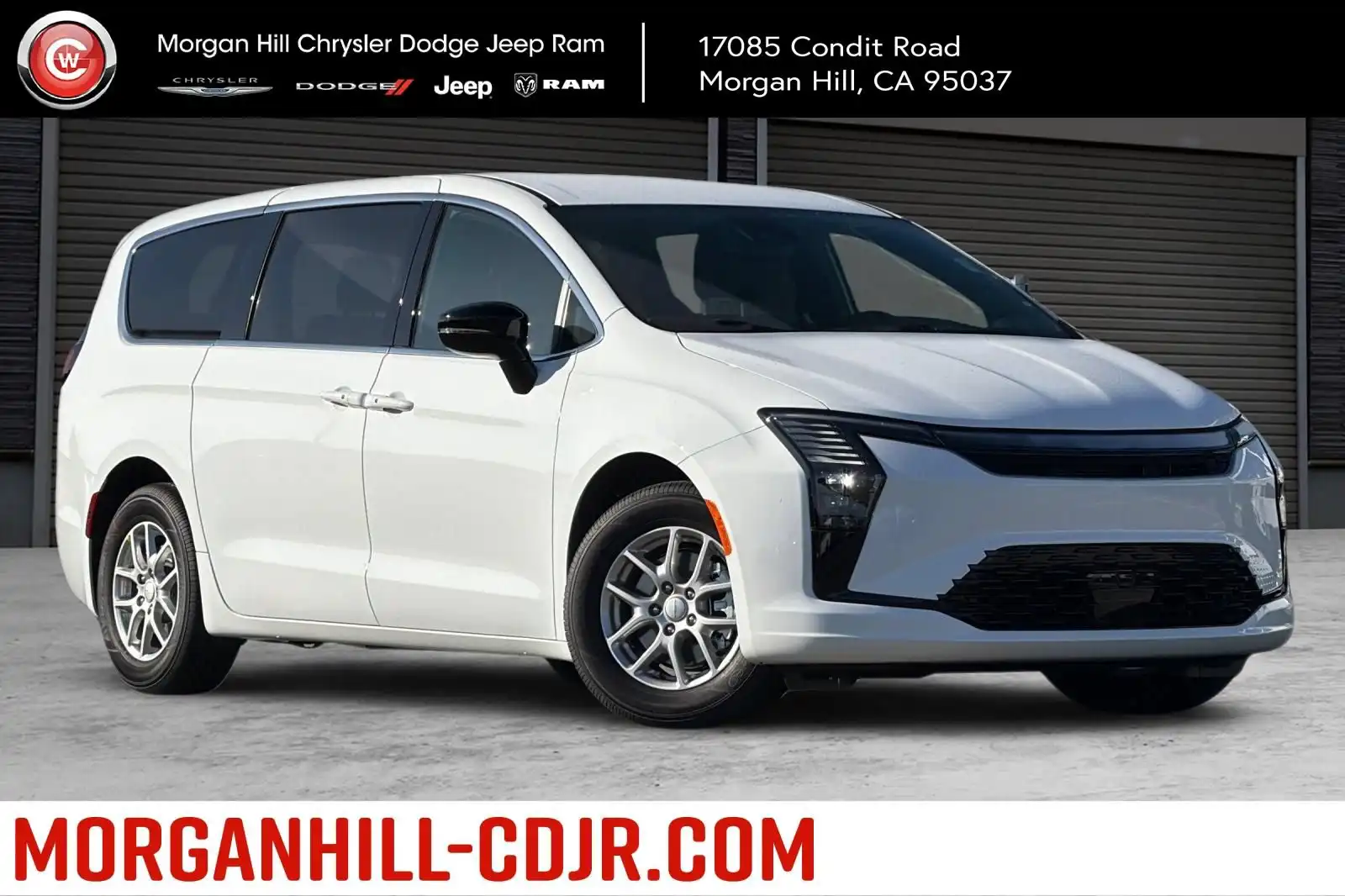 2027 Chrysler Pacifica Select's photo