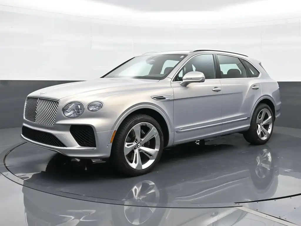 2021 Bentley Bentayga V8's photo