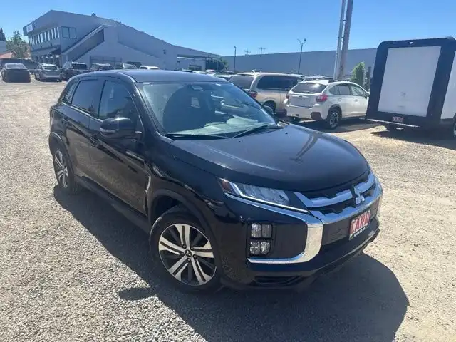 2024 Mitsubishi Outlander Sport 2.0 SE AWC CVT's photo