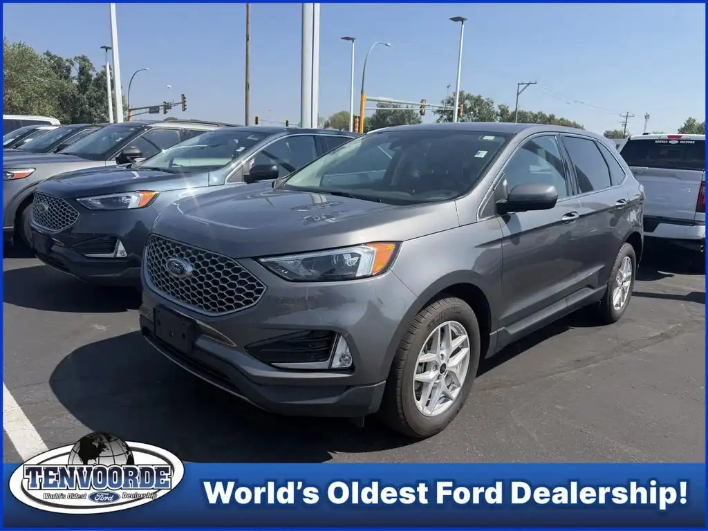 2023 Ford Edge SEL AWD's photo