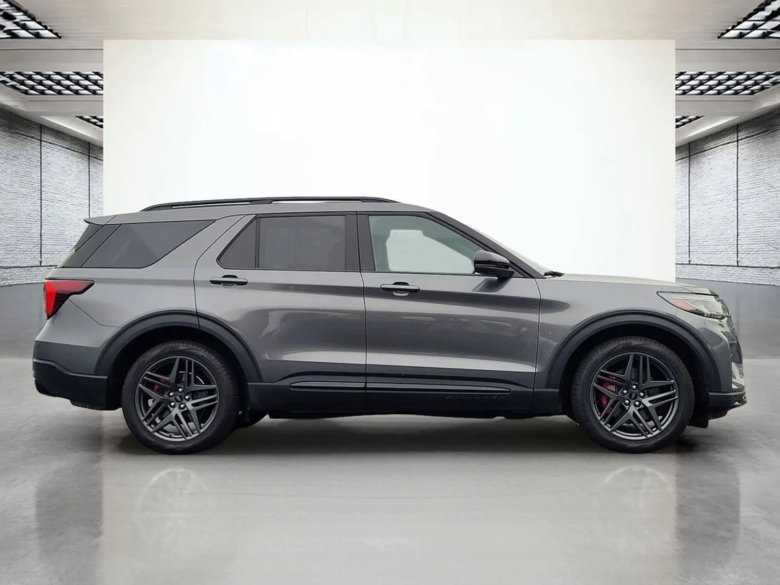 2025 Ford Explorer ST 4WD (PL535) photo 5