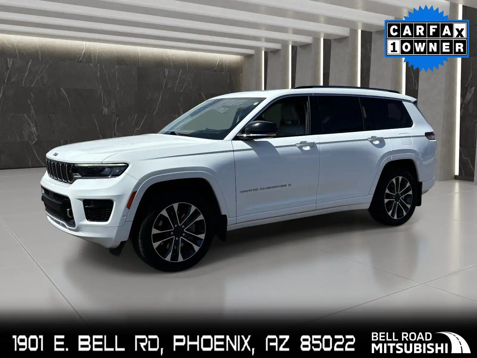 2021 Jeep Grand Cherokee L Overland's photo