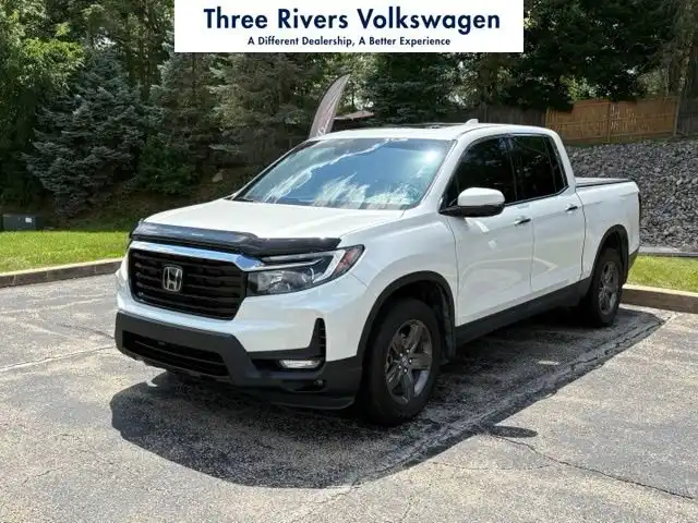 2023 Honda Ridgeline RTL-E AWD's photo