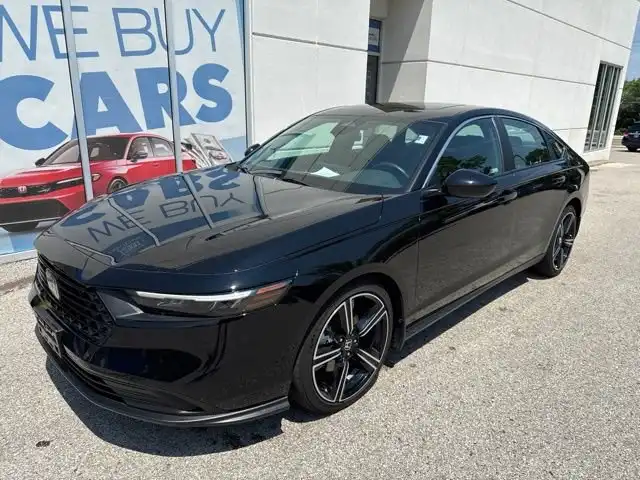 2025 Honda Accord Hybrid Sport's photo