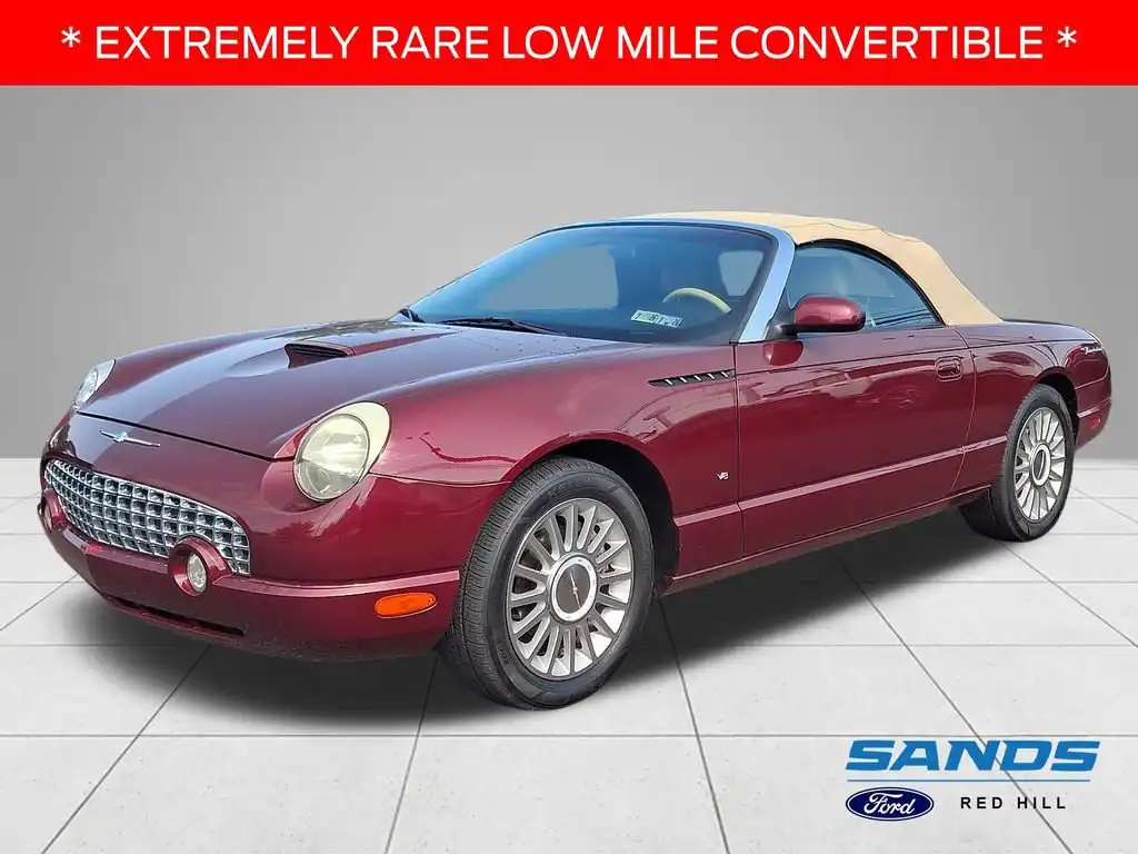 2004 Ford Thunderbird Premium's photo