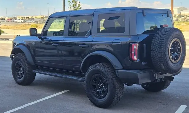 2024 Ford Bronco Wildtrak Advanced 4WD 4-door photo 3